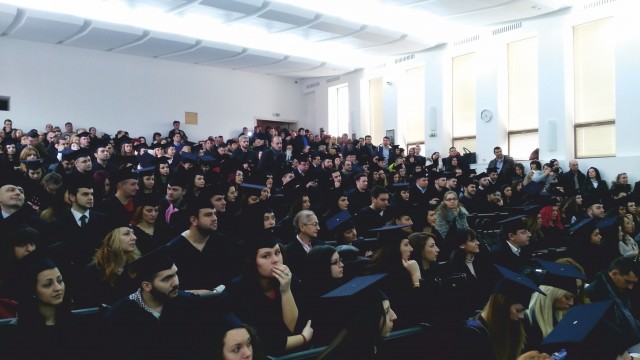 ВУЗФ връчи дипломите на випуск 2016